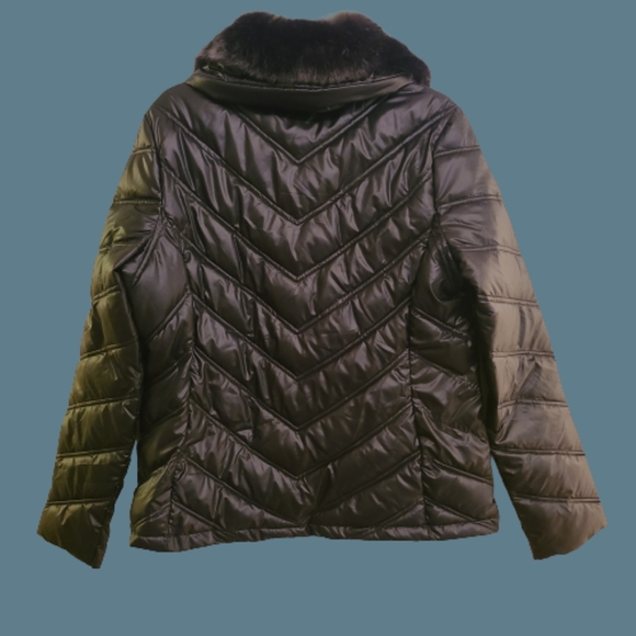 NWOT Kenneth Cole New York Puffer Jacket with Removable Faux Fur Collar - Picture 2 of 4